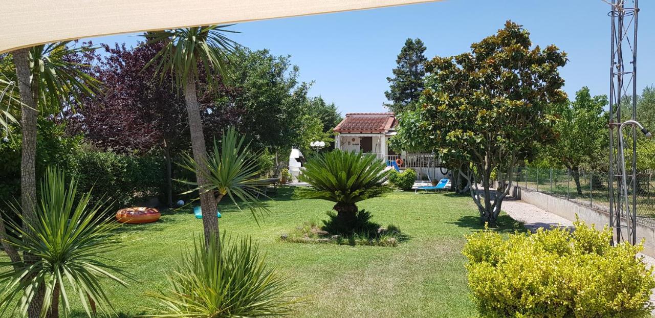 Country House By The Sea !!! Villa Karavomilos  Bagian luar foto