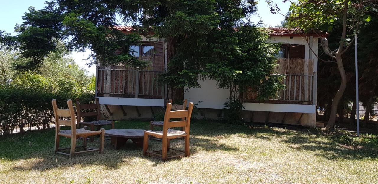 Country House By The Sea !!! Villa Karavomilos  Bagian luar foto