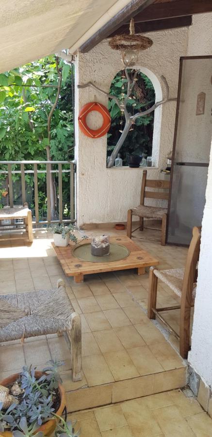 Country House By The Sea !!! Villa Karavomilos  Bagian luar foto