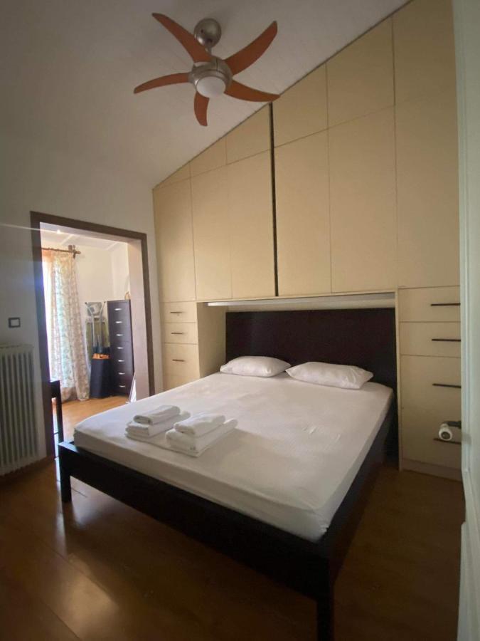 Country House By The Sea !!! Villa Karavomilos  Bagian luar foto